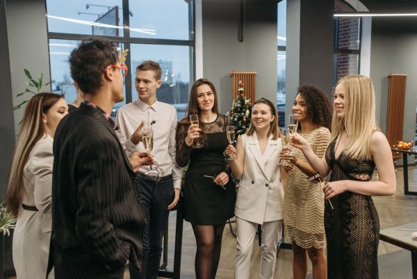 Renforcez l'esprit d'équipe avec une soirée d'entreprise à Paris